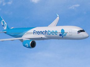 La low cost long-courrier French bee, filiale d’Air Caraïbes,  célèbre sa première année de présence sur l’aéropor