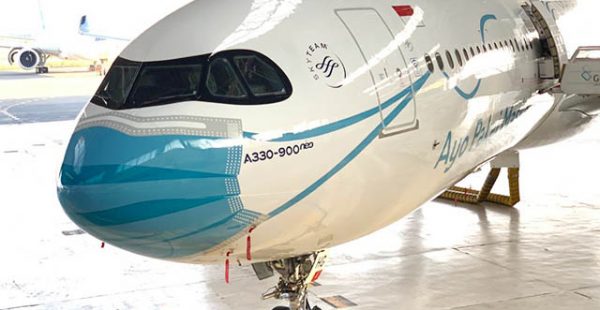 La compagnie aérienne Garuda Indonesia a affublé un de ses Airbus A330neo d’un masque sur le nez, alors que la pandémie de Co
