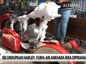 Le patron de la compagnie aérienne Garuda Indonesia a été limogé par le gouvernement, pour avoir transporté entre autres une 