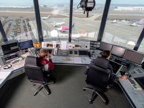 
La quinzième semaine de 2022 a vu le nombre de vols quotidiens progresser à 24.534 selon Eurocontrol, à 82,1% des niveaux de 2