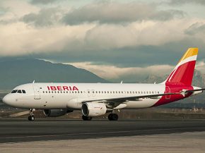 
La compagnie aérienne Iberia lancera le mois prochain une nouvelle liaison entre Madrid et Ponta Delgada, sa sixième destinatio