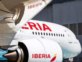 La compagnie aérienne Iberia attendra le début juillet pour relancer ses vols réguliers, vers une quarantaine de destinations e