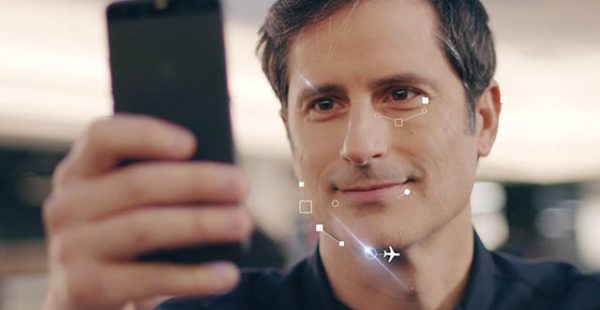 La compagnie aérienne Iberia a dévoilé le premier   projet biométrique » au monde permettant aux passagers de s’