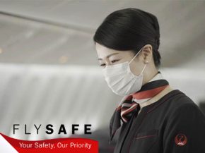 
La compagnie aérienne Japan Airlines propose à son tour une couverture médicale COVID-19 totalement gratuite, dans le but de r