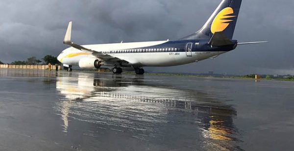 Suite à l’arrêt des activités de Jet Airways mercredi dernier, 280 créneaux horaires à Mumbai et 160 à Delhi sont à distr