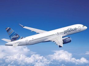 La compagnie aérienne low cost JetBlue Airways a confirmé la commande de 60 Airbus A220-300 annoncée en juillet, tandis que la 