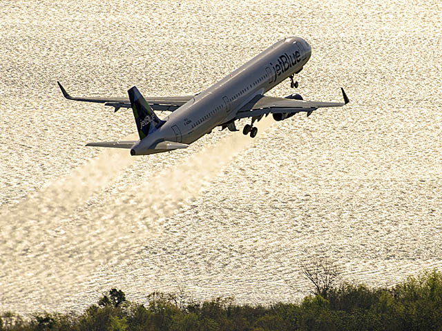 air-journal_JetBlue-A321-1st-Alabama_2