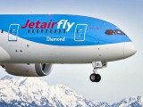 air-journal_Jetairfly_787-8-close