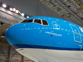 La compagnie néerlandaise KLM vient de commander deux long-courriers Boeing 777-300ER supplémentaires pour un prix catalogue de 