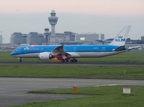 
L’aéroport d’Amsterdam-Schiphol a accueilli l’année dernière 25,5 millions de passagers, en hausse de 22% par rapport à