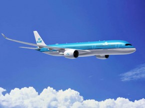 La compagnie aérienne KLM Royal Dutch Airlines a repoussé d’un an l’arrivée dans sa flotte des sept Airbus A350-900 attendu