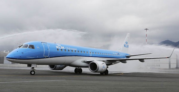 La compagnie aérienne KLM Royal Dutch Airlines proposera au printemps une nouvelle liaison entre Amsterdam et Nantes, remplaçant