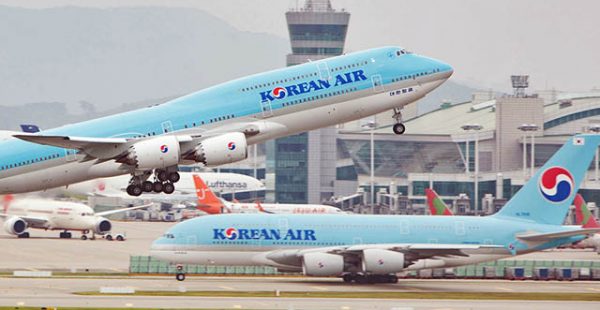 Korean Air a annoncé que dix appareils arboreront un emblème et un slogan spéciaux pour célébrer son 50e anniversaire cette a