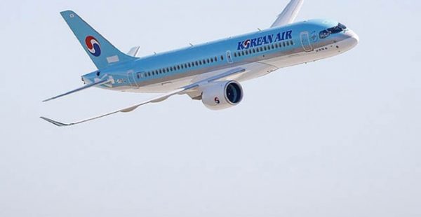 La compagnie aérienne Korean Air deviendra le troisième opérateur du Bombardier CS300 lundi, quand il sera déployé pour la pr