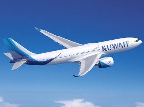 
La compagnie aérienne Kuwait Airways a opéré vendredi le premier vol commercial de l’Airbus A330-800, le deuxième et plus p