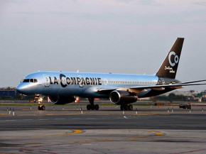 La compagnie aérienne La Compagnie Boutique Airline transfèrera le mois prochain ses activités de l’aéroport de Paris-Charle