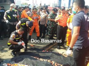 Aucun survivant n’a été retrouvé 24 heures après l’accident en Indonésie d’un Boeing 737 MAX 8 de la compagnie aérienn