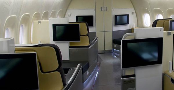 
La compagnie aérienne Lufthansa a prolongé jusqu’en mai prochain la suspension des Boeing 747-8i sur les routes entre Allemag