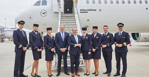 Une majorité écrasante des hôtesses de l’air et stewards de la compagnie aérienne Lufthansa ont approuvé l’accord signé 