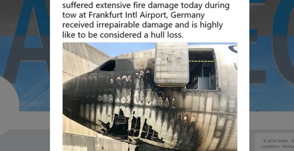 L’incendie d’un tracteur a lourdement endommagé l’Airbus A40-300 de la compagnie aérienne Lufthansa, dont l’avant du fus