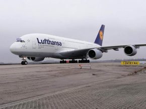 
La compagnie aérienne Lufthansa a rapatrié de Teruel où il était en stockage de longue durée un troisième Airbus A380, sur 