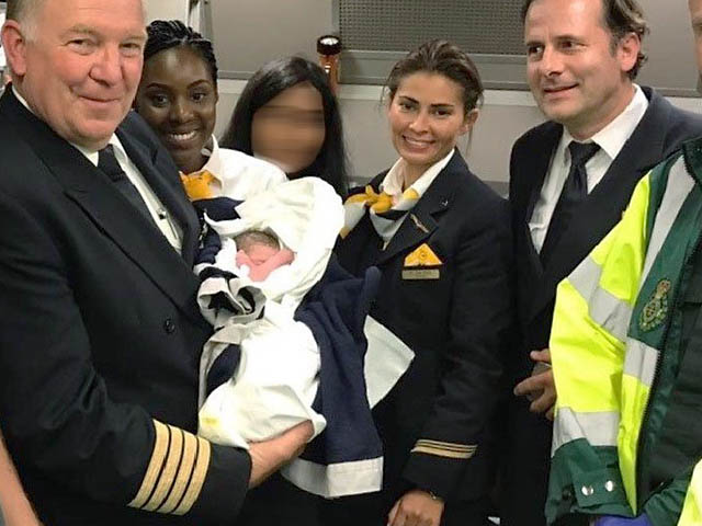 Tunisair: une naissance en avion mais pas en vol 58 Air Journal