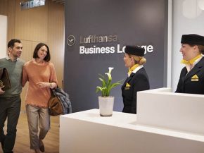 Lufthansa vient d inaugurer le Panorama Lounge, situé dans la zone Schengen du Terminal 1A de l’aéroport international de Fran