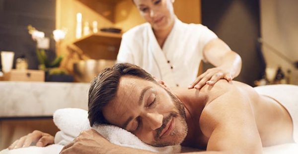 La compagnie aérienne Lufthansa a lancé la plateforme LoungeNet pour appareils mobiles, adaptant son contenu selon le salon d’