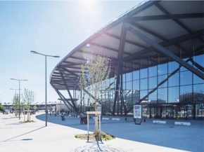 Nouvelle esplanade, nouvelle gare routière centralisée et nouvelle salle de livraison bagages, l’avant-dernière phase du proj