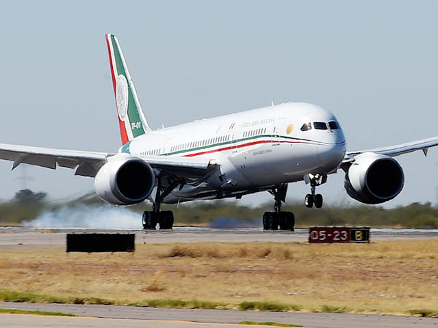 México: Celebra en el avión del presidente