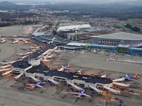 La secrétaire américaine aux Transports, Elaine L.Chao, a annoncé jeudi que l administration Trump accorderait 335 millions de 