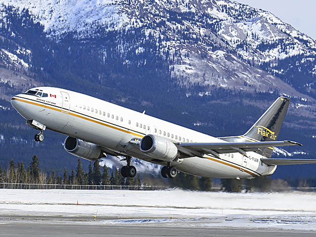 air-journal_NewLeaf Flair Air 737-400