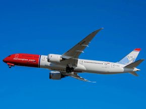 La compagnie aérienne low cost Norwegian Air Shuttle transfèrera fin octobre sa liaison saisonnière entre Paris et Oakland vers