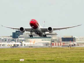 La compagnie aérienne low cost Norwegian Air Shuttle a inauguré sa première liaison long-courrier au départ d’Amsterdam, ver