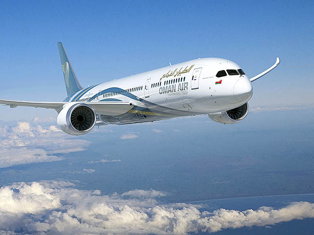 Le premier 787-9 d’Oman Air se pose à Paris 265 Air Journal