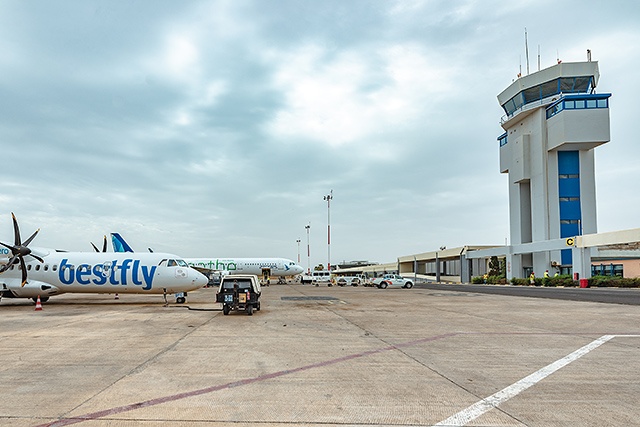 Vinci reprend l’exploitation des aéroports du Cap-Vert 1 Air Journal