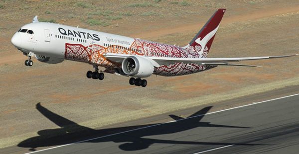 
La compagnie aérienne Qantas a programmé la reprise des vols internationaux à partir de la mi-décembre, offrant des réservat