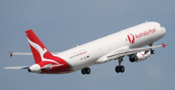 
La compagnie aérienne Qantas va se procurer six Airbus A321 en vue d’une conversion au transport de fret, pour des livraisons 