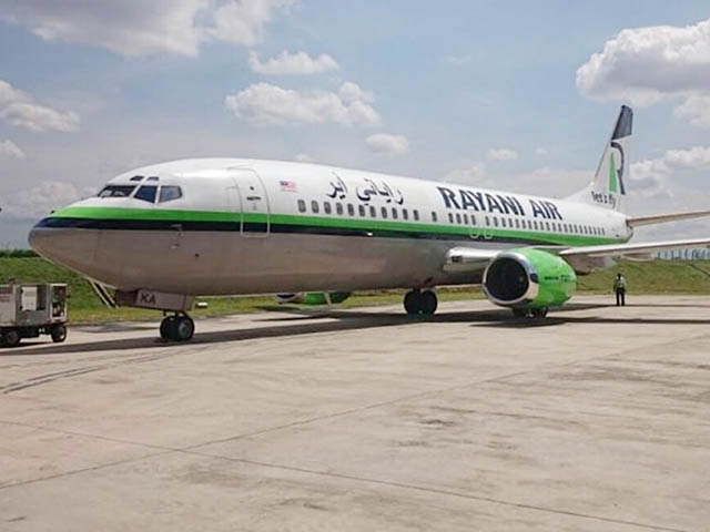 air-journal_Rayani Air 737-500