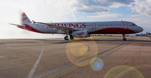 Alors que les routes régulières commerciales ont été interrompu en 2004 (lorsqu une coalition menée par les Etats-Unis a renv