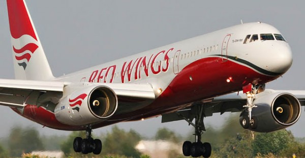 L’incendie en plein vol d’un réacteur d’un Tupolev Tu-204 de la compagnie aérienne Red Wings ne l’a pas empêché d’at