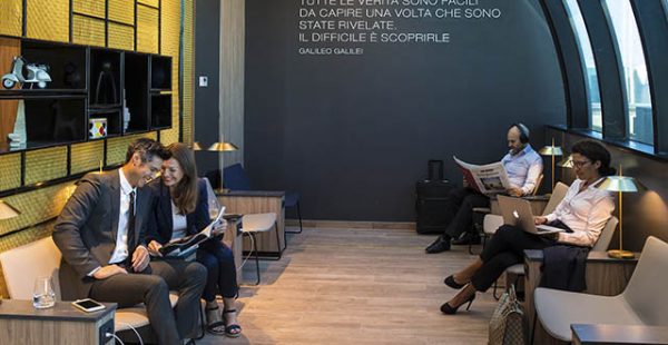 Le réseau Star Alliance a inauguré vendredi son nouveau salon à l’aéroport de Rome-Fiumicino, ouvert aux  passagers adm