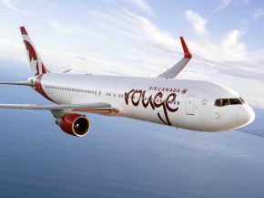 La compagnie aérienne Air Canada Rouge a inauguré sa nouvelle liaison saisonnière entre Montréal et Lisbonne, sa première ent