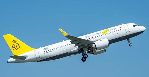 La compagnie aérienne Royal Brunei Airlines a pris possession du premier des sept Airbus A320neo commandés il y a quatre ans.

