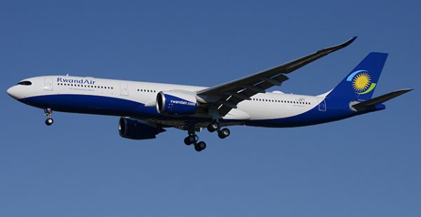 
La compagnie aérienne RwandAir reliera finalement Kigali à Bruxelles via Paris, sa troisième destination européenne.
 Ay