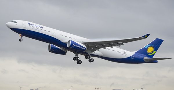 
La compagnie aérienne RwandAir inaugure mercredi sa nouvelle liaison entre Kigali et Paris, sa troisième destination européenn