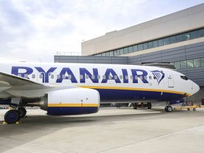 
La compagnie aérienne low cost Ryanair a annoncé la suspension pour la saison estivale de 19 lignes à Lisbonne, dont deux vers
