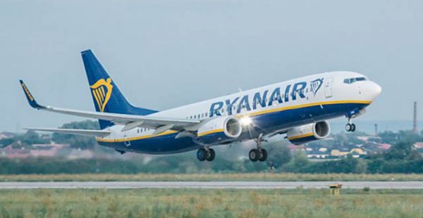 La compagnie aérienne low cost Ryanair supprime les frais de changement de vol sur toutes les nouvelles réservations concernant 