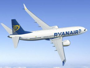 La compagnie aérienne low cost Ryanair a obtenu un certificat d’opérateur aérien (AOC) et enregistré un premier avion au Roy