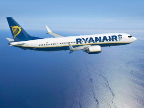 
Les premiers Boeing 737 MAX de la compagnie aérienne low cost Ryanair devraient être livrés ces prochains jours, avec plus de 